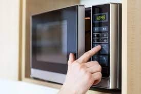 Microwave Turntable Not Spinning? 4 Causes & Fixes