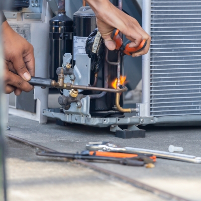 AC Repair & Service expert servicing in Kolkata